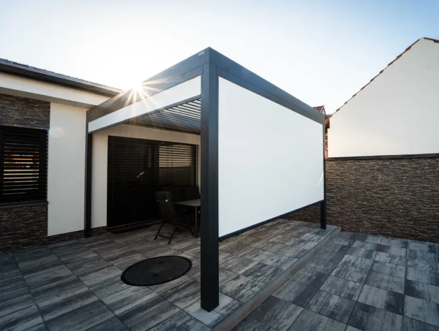 Store screen pergola autoportée